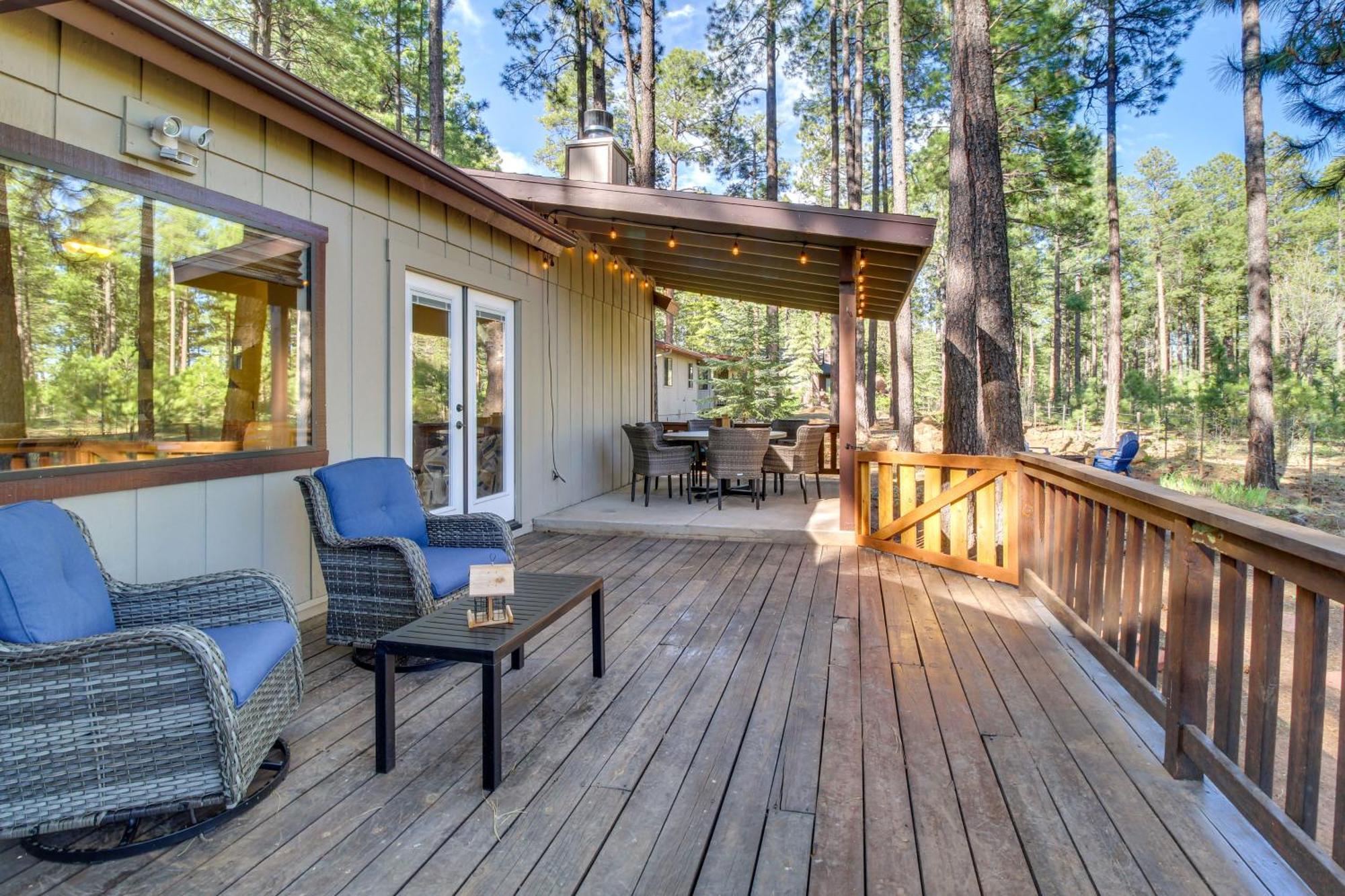 Peaceful Pinetop Cabin With Deck And Fire Pit! Βίλα Indian Pine Εξωτερικό φωτογραφία