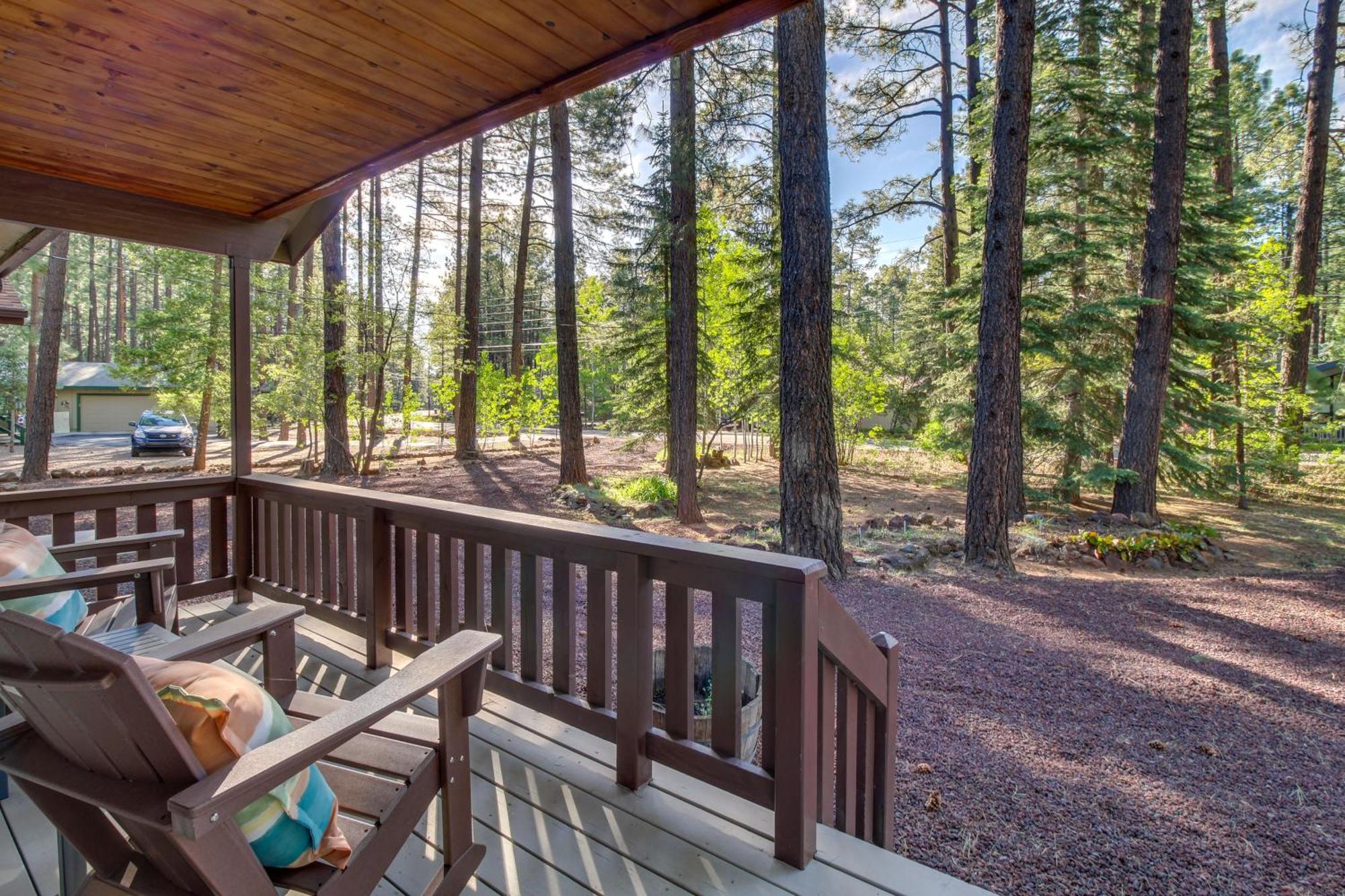 Peaceful Pinetop Cabin With Deck And Fire Pit! Βίλα Indian Pine Εξωτερικό φωτογραφία